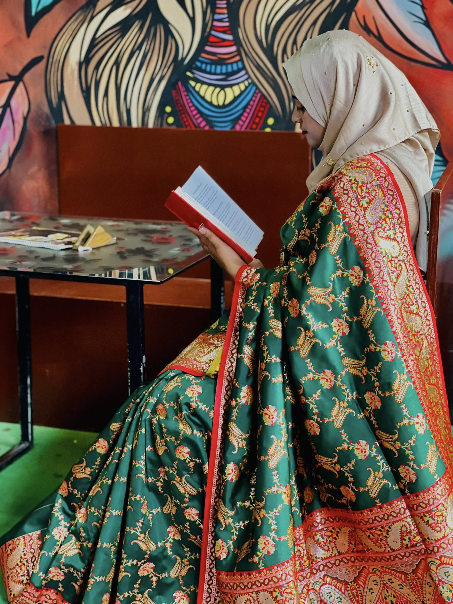 হ্যান্ডলুম কাতান সিল্ক শাড়ি - Image 7